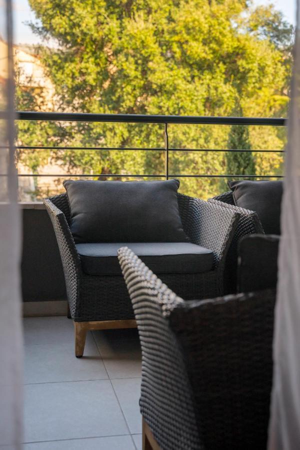 Apartment Uvala 64 ดูบรอฟนิก ภายนอก รูปภาพ