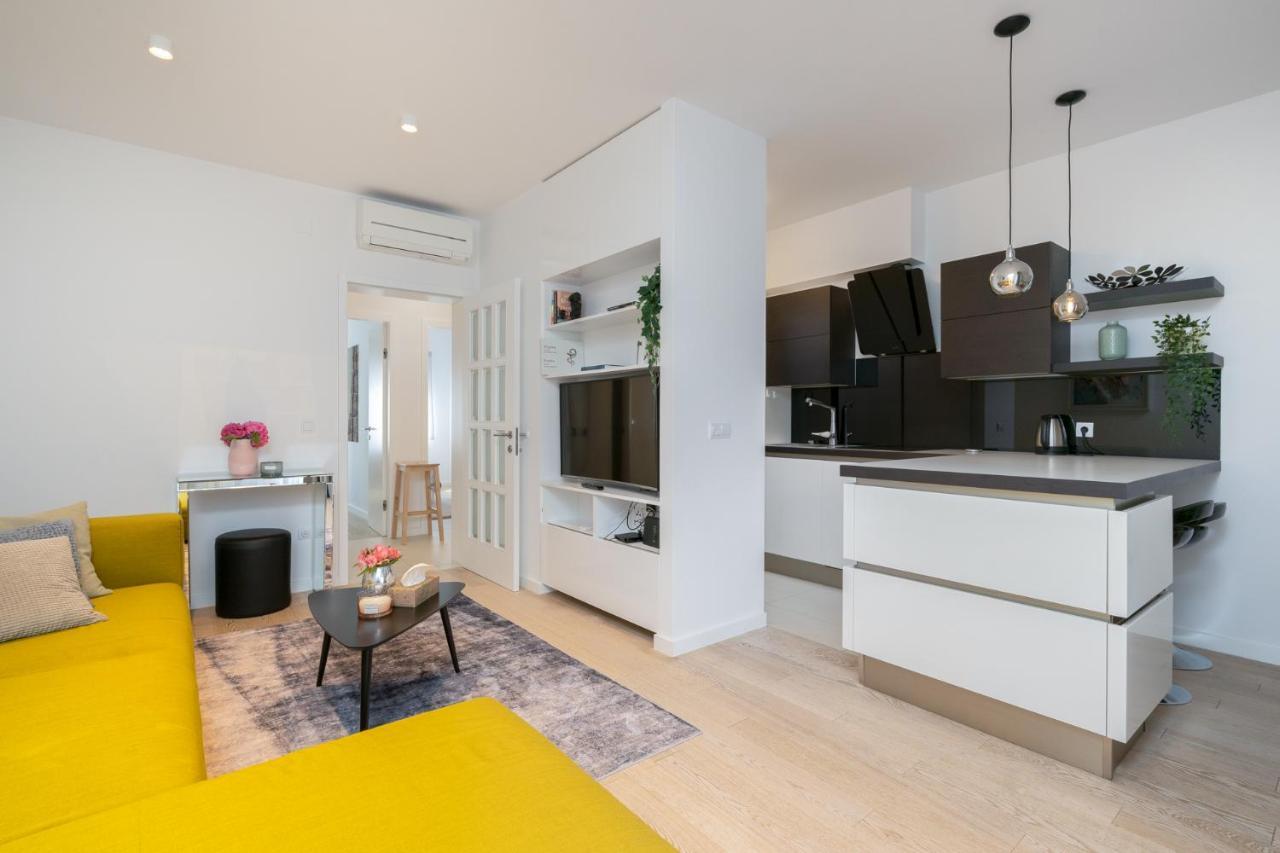 Apartment Uvala 64 ดูบรอฟนิก ภายนอก รูปภาพ